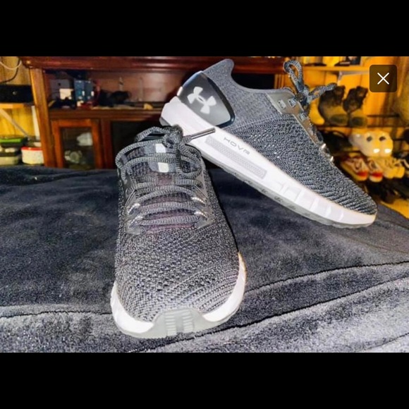 Under Armor Women’s Hovr Sonics - Picture 1 of 1